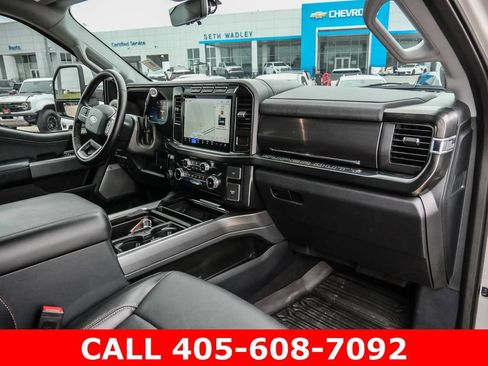 Used 2023 Ford F550 4x4 Crew Cab Super Duty image 28