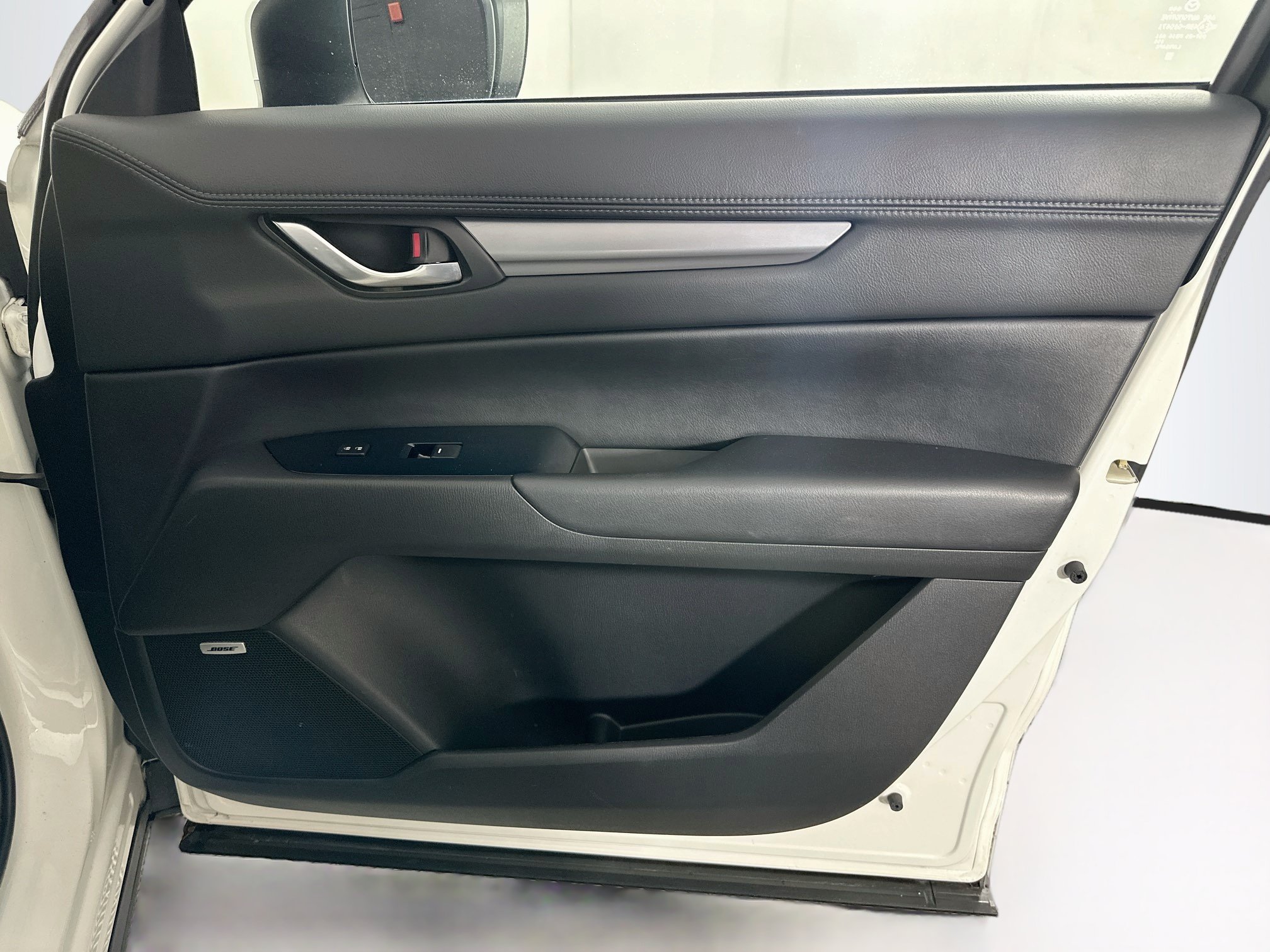 Used 2018 MAZDA CX-5 Touring w/ Preferred Equipment Package FWD image 33