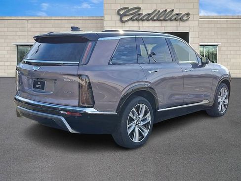 New 2026 Cadillac Vistiq Premium Luxury AWD/4WD image 3