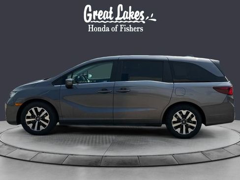 Certified 2025 Honda Odyssey EX-L image 2