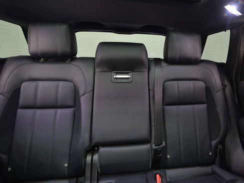 Used 2022 Land Rover Range Rover Sport HST image 9