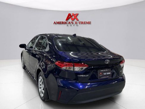 Used 2023 Toyota Corolla LE w/ Carpet Mat Package (TMS) FWD image 5