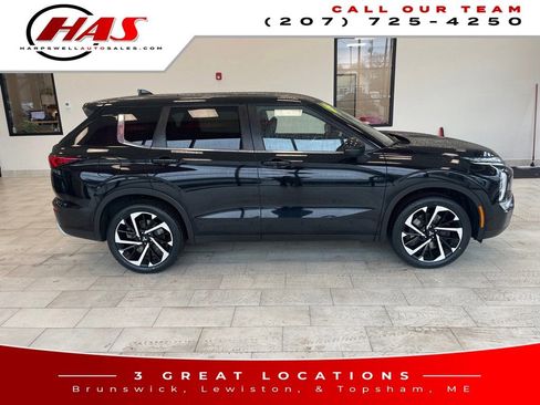 Used 2022 Mitsubishi Outlander SE image 7