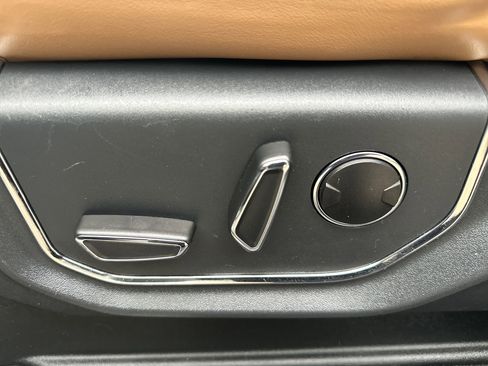 Used 2022 Ford Expedition Max Platinum image 22