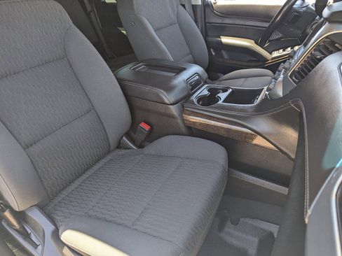Used 2019 Chevrolet Tahoe LS AWD/4WD image 10
