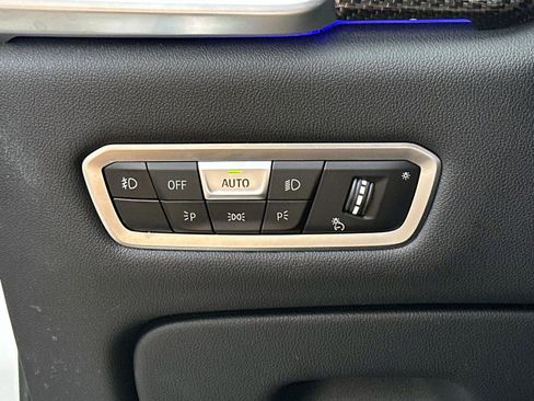 Used 2021 BMW X6 M50i w/ Executive Package image 30