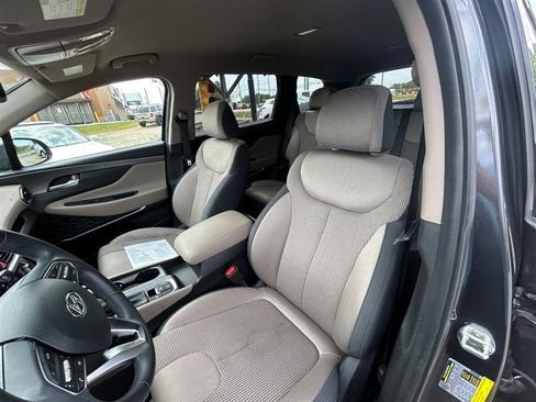 Used 2020 Hyundai Santa Fe SEL w/ Convenience Package FWD image 12