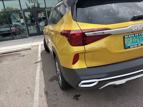 Used 2022 Kia Seltos S AWD/4WD image 24