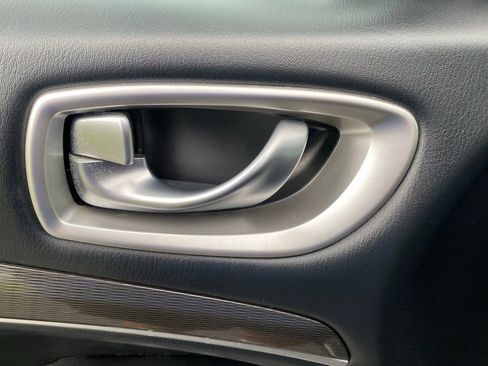 Used 2018 INFINITI QX60 FWD image 14