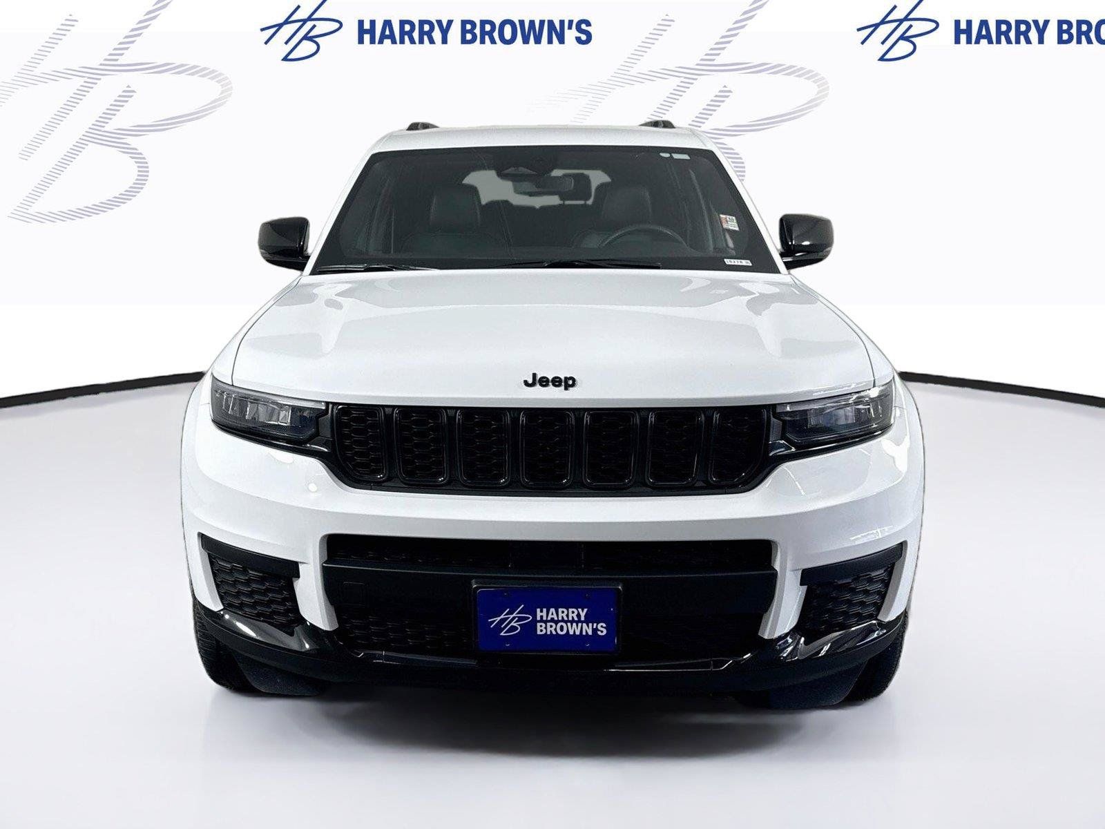 Used 2023 Jeep Grand Cherokee L Laredo AWD/4WD image 27