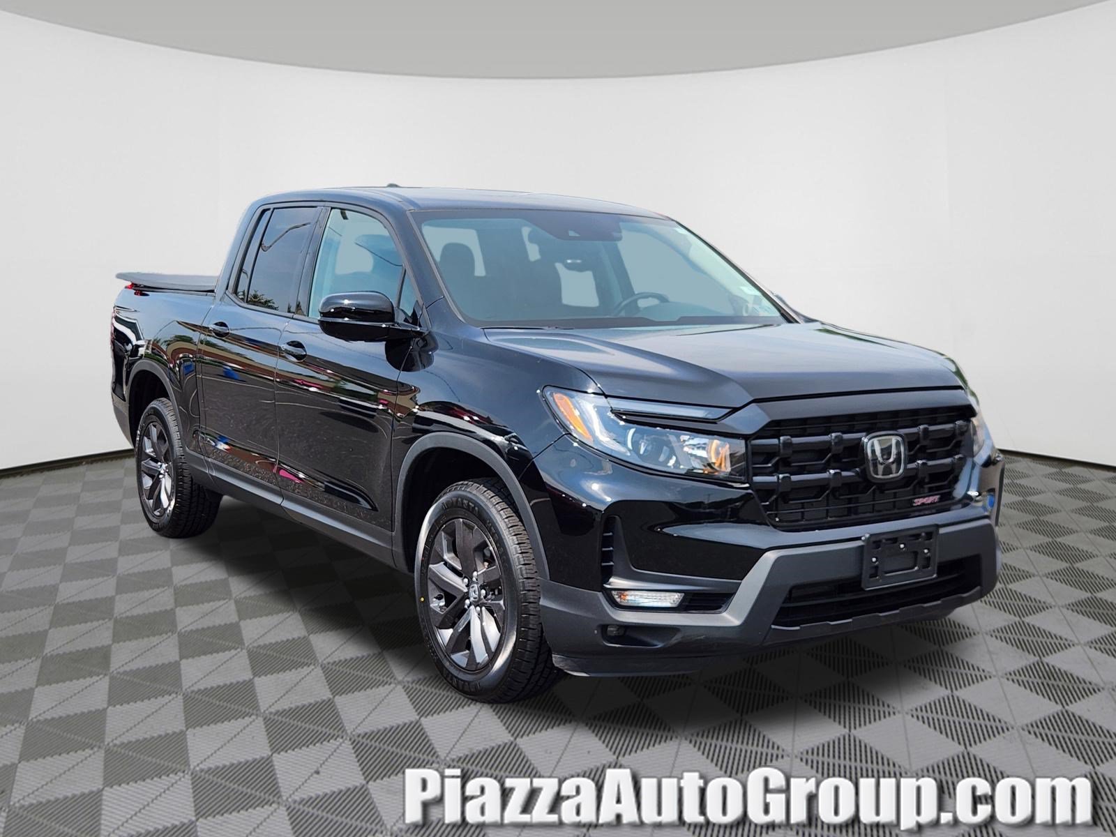 Certified 2024 Honda Ridgeline Sport image 1