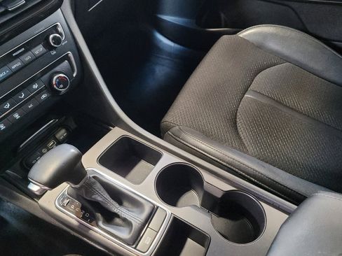 Used 2018 Kia Optima S FWD image 26