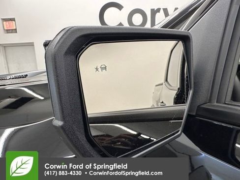 Used 2025 Chevrolet Colorado ZR2 w/ Technology Package image 38