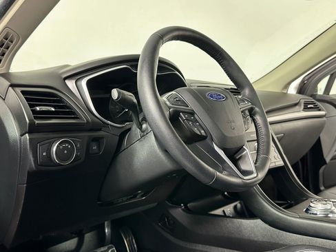 Used 2017 Ford Fusion Energi Titanium image 35