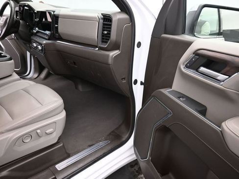 Used 2024 GMC Sierra 1500 SLT RWD image 21