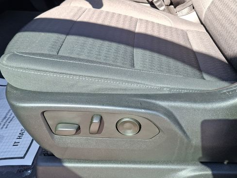 Used 2022 Chevrolet Silverado 1500 Custom w/ Rally Edition image 18