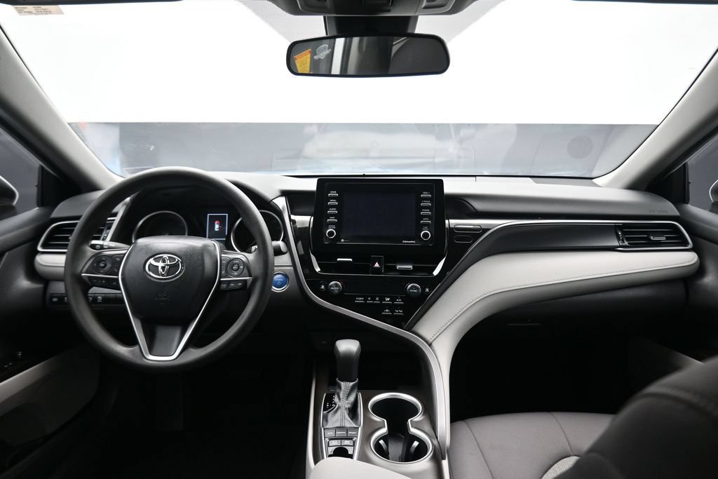 Used 2021 Toyota Camry LE FWD image 37