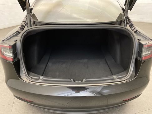 Used 2021 Tesla Model 3 Performance image 29