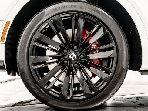 Used 2021 Bentley Bentayga Speed image 10