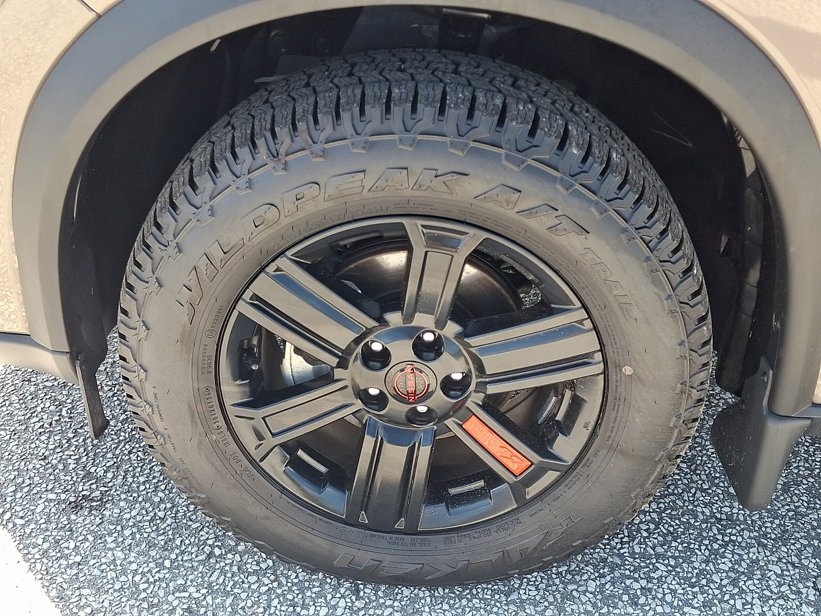 Certified 2025 Nissan Rogue SV AWD/4WD image 11