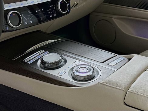 Used 2023 Genesis G80 2.5T w/ Advanced Package image 16