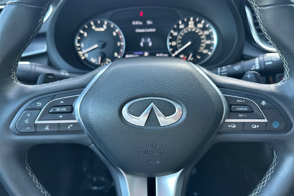 Used 2023 INFINITI QX55 Luxe w/ Cargo Package AWD/4WD image 22