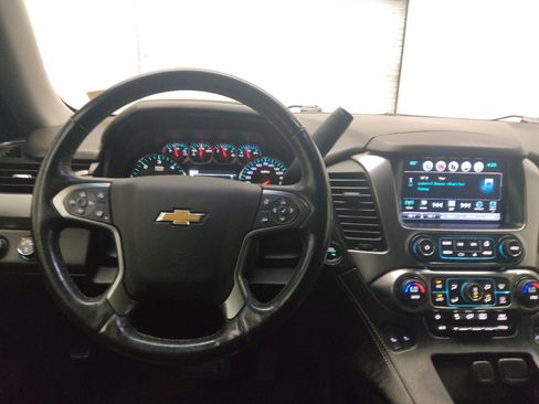 Used 2016 Chevrolet Suburban LT AWD/4WD image 22