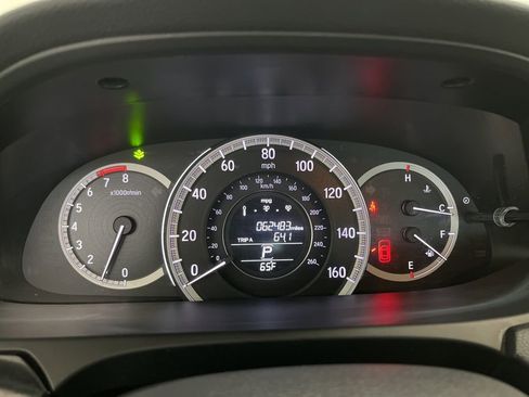 Used 2017 Honda Accord LX image 15