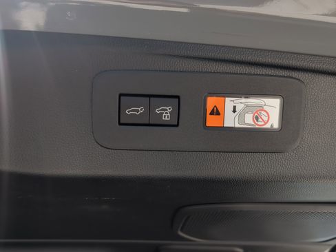 Used 2025 Lexus GX 550 image 38