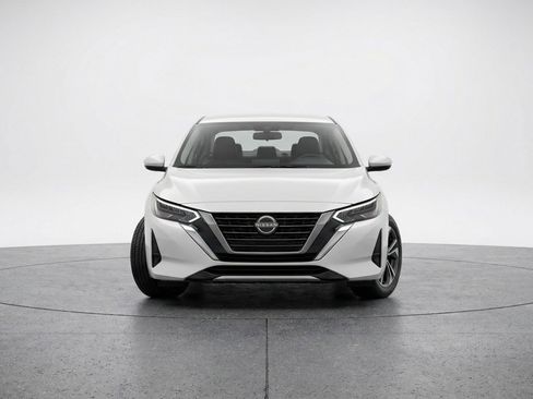 Used 2025 Nissan Sentra SV image 1