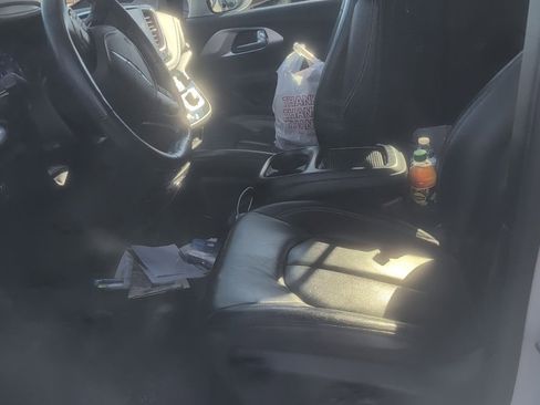 Used 2021 Chrysler Pacifica Touring-L w/ Uconnect Theater Family Group image 1