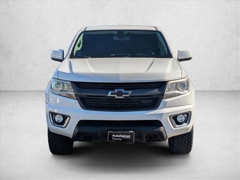 Used 2019 Chevrolet Colorado Z71 image 2