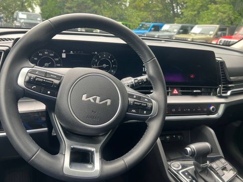 Used 2023 Kia Sportage SX FWD image 23