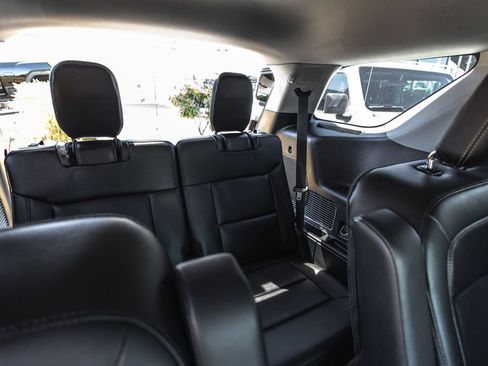 Used 2022 Ford Explorer Limited AWD/4WD image 31
