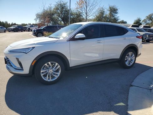 New 2026 Buick Envista Preferred image 4