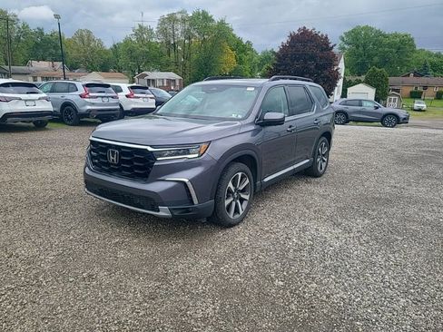 Used 2024 Honda Pilot Elite image 2