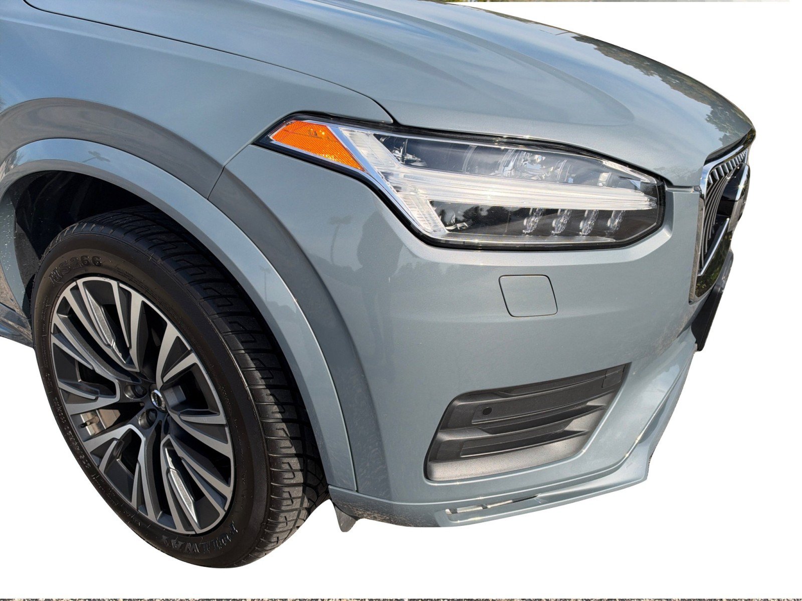 Used 2020 Volvo XC90 T6 Momentum w/ Protection Package Premier AWD/4WD image 13
