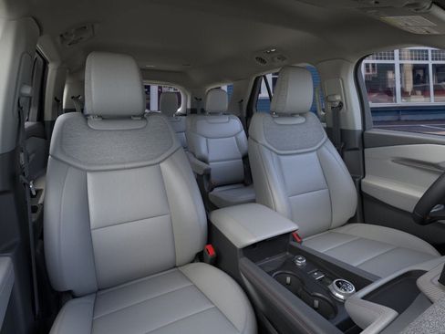 New 2026 Ford Explorer Active w/ Active Comfort Package AWD/4WD image 10
