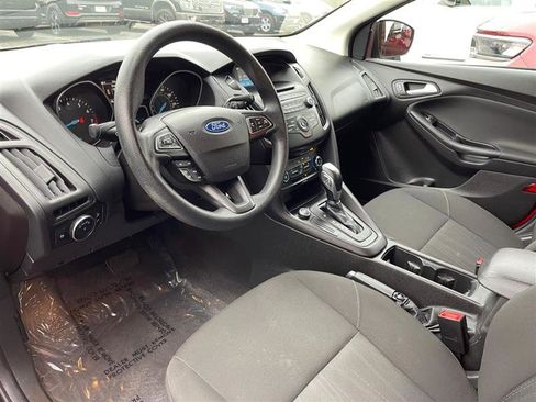 Used 2015 Ford Focus SE image 67