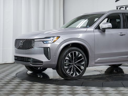New 2026 Volvo XC90 B5 Ultra w/ Protection Package image 26