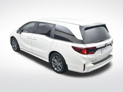 Used 2026 Honda Odyssey Touring image 31