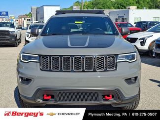Used 2021 Jeep Grand Cherokee Trailhawk w/ Trailhawk Luxury Group AWD/4WD video 3