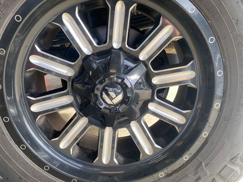 Certified 2019 Ford F350 Platinum w/ Platinum Ultimate Package image 13