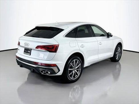 Certified 2022 Audi SQ5 Premium w/ Convenience Package AWD/4WD image 9