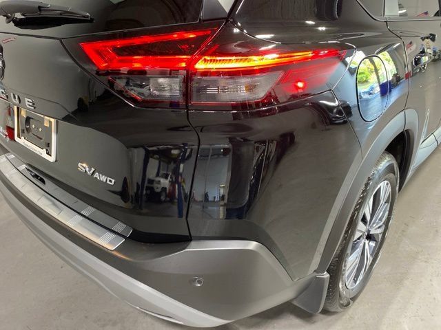 Certified 2023 Nissan Rogue SV w/ SV Premium B Package AWD/4WD image 26