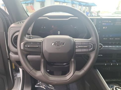 Used 2026 Chevrolet Colorado Trail Boss image 17