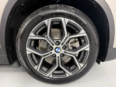 Used 2021 BMW X1 xDrive28i w/ Convenience Package image 8