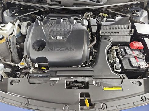 Used 2017 Nissan Maxima Platinum image 23