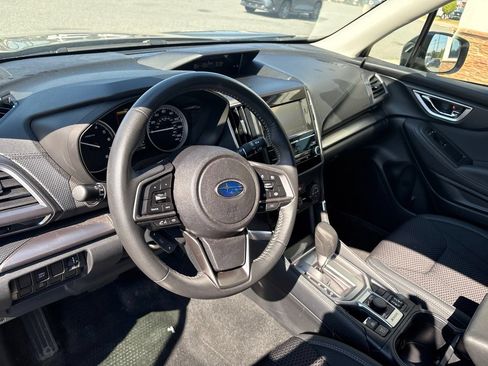 Used 2024 Subaru Forester Premium AWD/4WD image 4