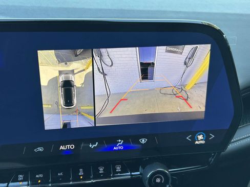 New 2026 Chevrolet Blazer EV LT image 22